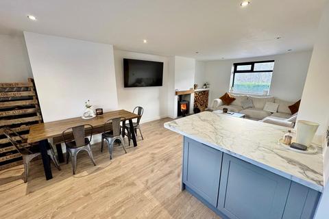 3 bedroom semi-detached house for sale, Heathbourne Road, Lancashire OL13