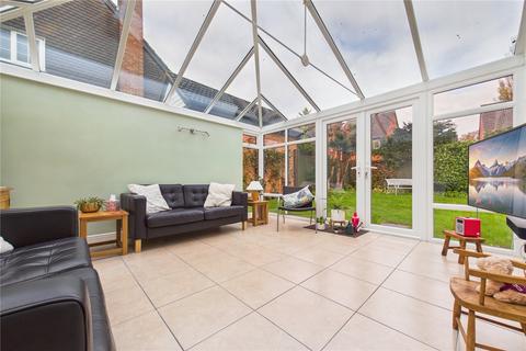 undefined, Pembroke Close, Burghfield Common, Reading, RG7