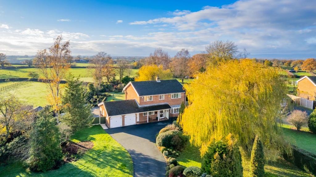 Front - Emily Dimelow Ewemove Whitchurchand Nantwich