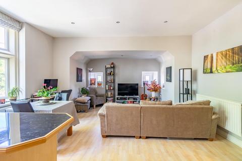 2 bedroom apartment for sale, St. Olaves Road, York