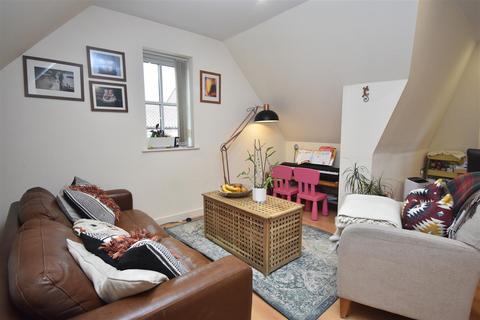 2 bedroom apartment to rent, Skeldergate, York