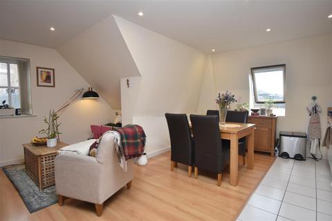 2 bedroom apartment to rent, Skeldergate, York