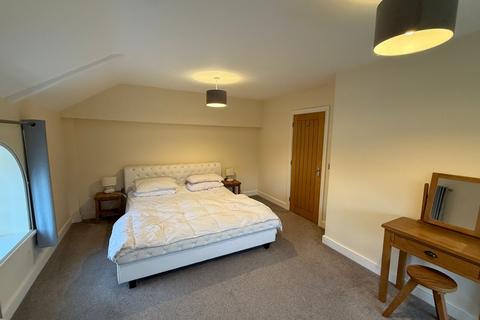 2 bedroom house to rent, Sloley Road, Norwich NR12