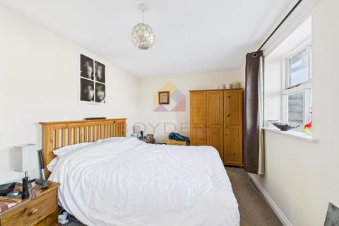 undefined, Highwoods, Essex CO4