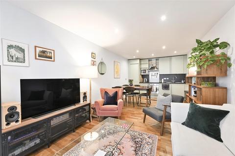 1 bedroom apartment for sale, 1 Pepys Street, London EC3N
