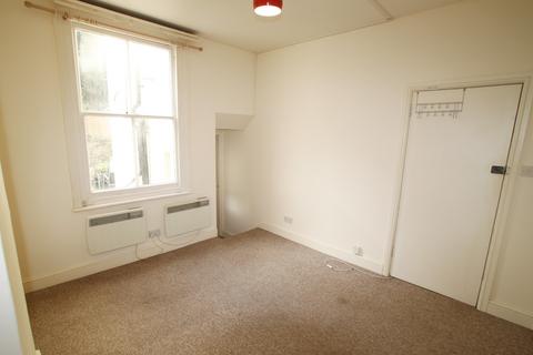 Studio to rent, Buckingham Street, Brighton BN1