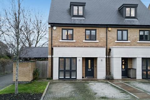 undefined, Orchard Farm Avenue, East Molesey, KT8