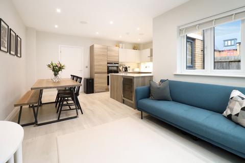 undefined, Orchard Farm Avenue, East Molesey, KT8