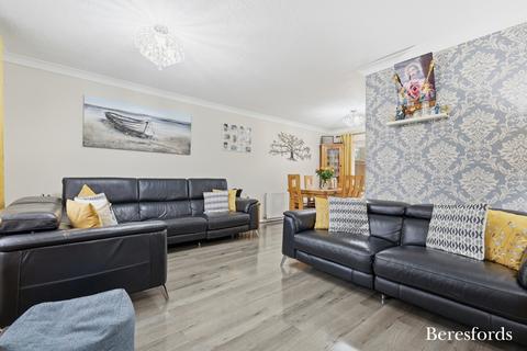 3 bedroom semi-detached house for sale, Hutton Drive, Hutton, CM13