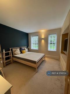 2 bedroom flat to rent, Metcalfe House, London, SW8