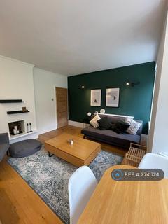 2 bedroom flat to rent, Metcalfe House, London, SW8