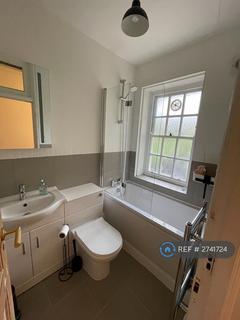 2 bedroom flat to rent, Metcalfe House, London, SW8