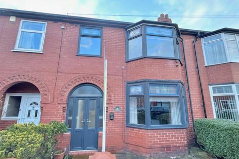 3 bedroom terraced house for sale, Hope Street, Leigh