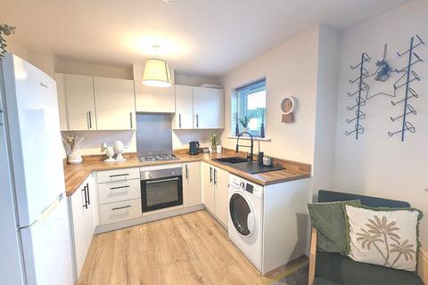 2 bedroom flat for sale, High Shields Close, South Shields, NE33