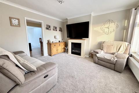 3 bedroom terraced house for sale, Petersham Road, Poole BH17