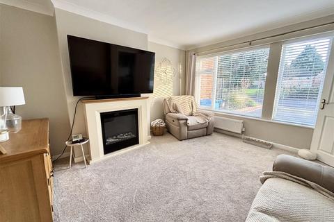 3 bedroom terraced house for sale, Petersham Road, Poole BH17