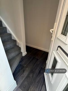 2 bedroom flat to rent, Wolseley Road, Tunbridge Wells, TN4