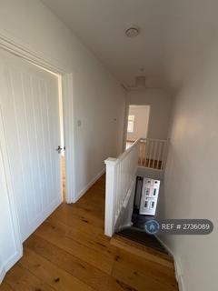 2 bedroom flat to rent, Wolseley Road, Tunbridge Wells, TN4