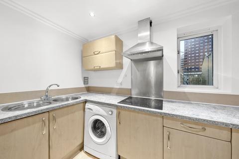 2 bedroom flat to rent, Hewitts Quay, Abbey Road, Barking, IG11