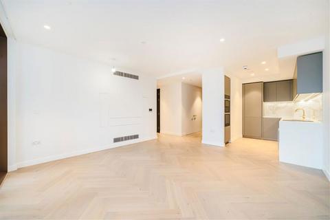 undefined, Triptych Place, London SE1