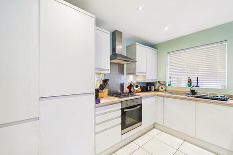 2 bedroom apartment for sale, 30 Henry Robertson Drive, Gobowen, Oswestry