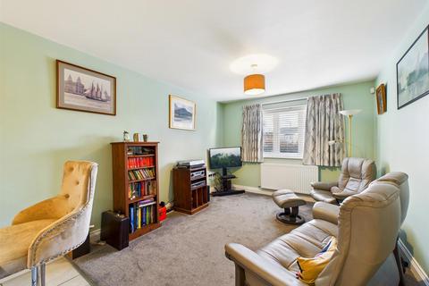 2 bedroom apartment for sale, 30 Henry Robertson Drive, Gobowen, Oswestry