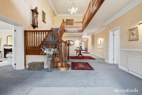 6 bedroom detached house for sale, Greenway, Hutton, CM13