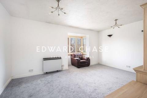 undefined, Waterside Close, Barking, IG11 9EL