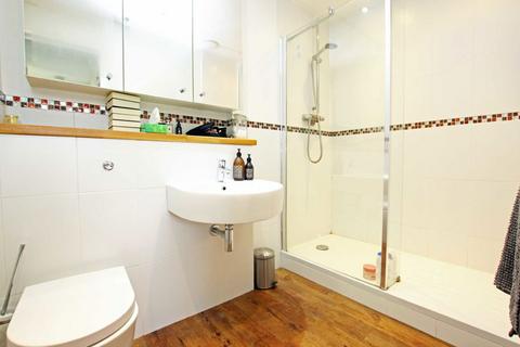 1 bedroom flat to rent, Mayfield Road, London W12