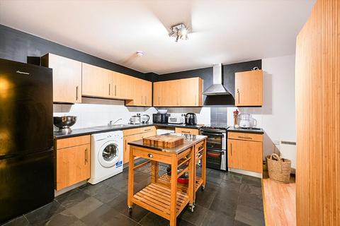 2 bedroom apartment for sale, Millharbour, London, E14