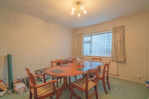 3 bedroom semi-detached bungalow for sale, Dovedale Avenue, Solihull B90