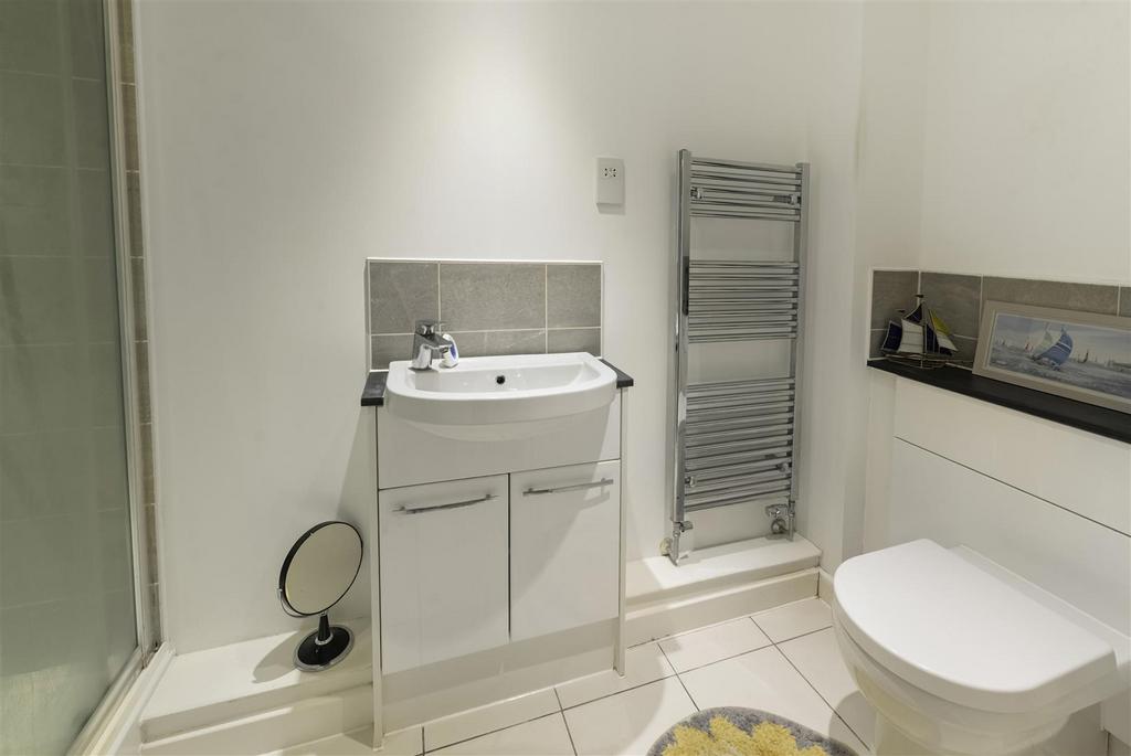 Flat 4 07.jpg