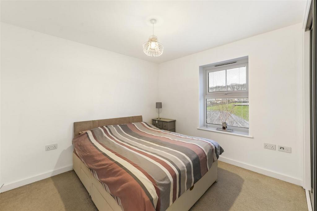 Flat 4 05.jpg