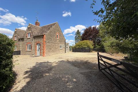 3 bedroom semi-detached house for sale, Siddington, Cirencester, Gloucestershire, GL7