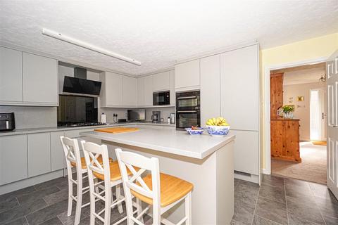 5 bedroom detached house for sale, Whittlewood Close, St. Leonards-On-Sea