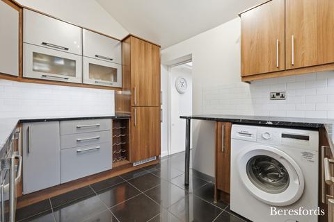 undefined, Rayleigh Road, Hutton, CM13