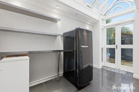 undefined, Rayleigh Road, Hutton, CM13