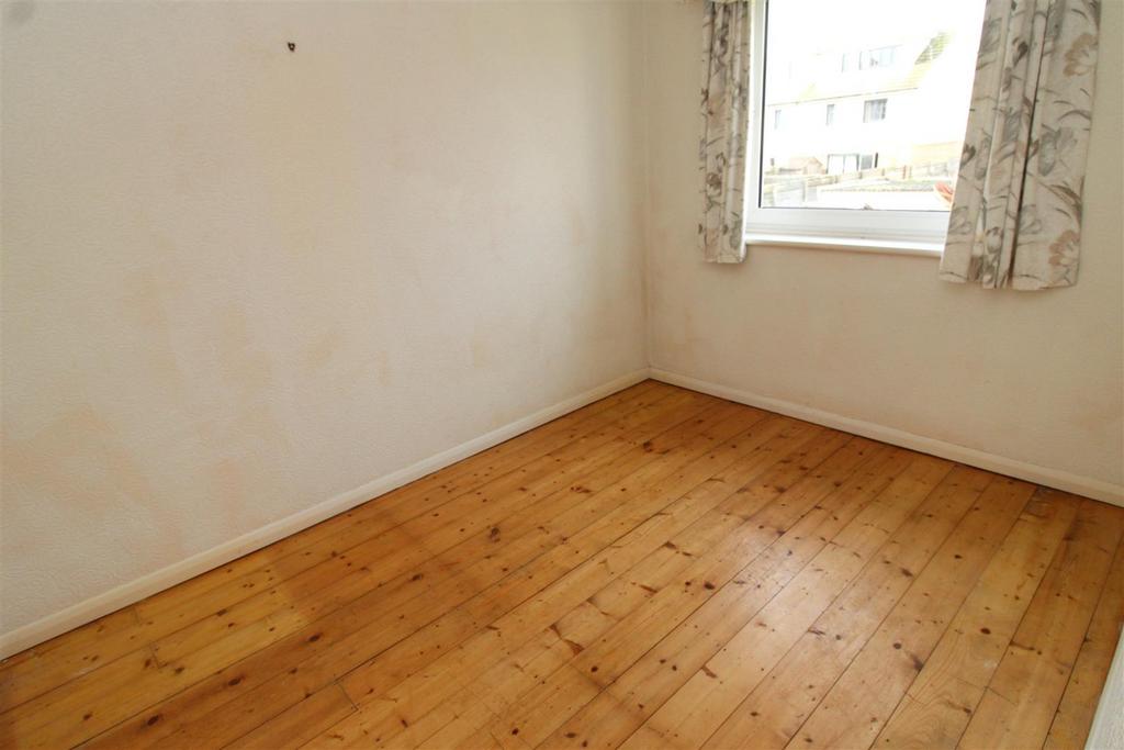 Bedroom 2.JPG