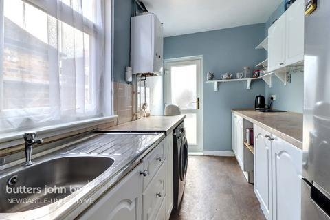 2 bedroom terraced house for sale, Adams Street, Newcastle