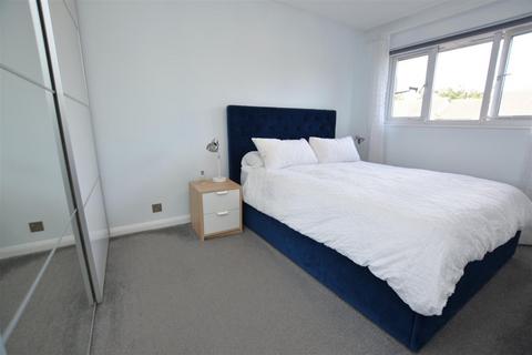 undefined, Sutherland Drive, London, SW19