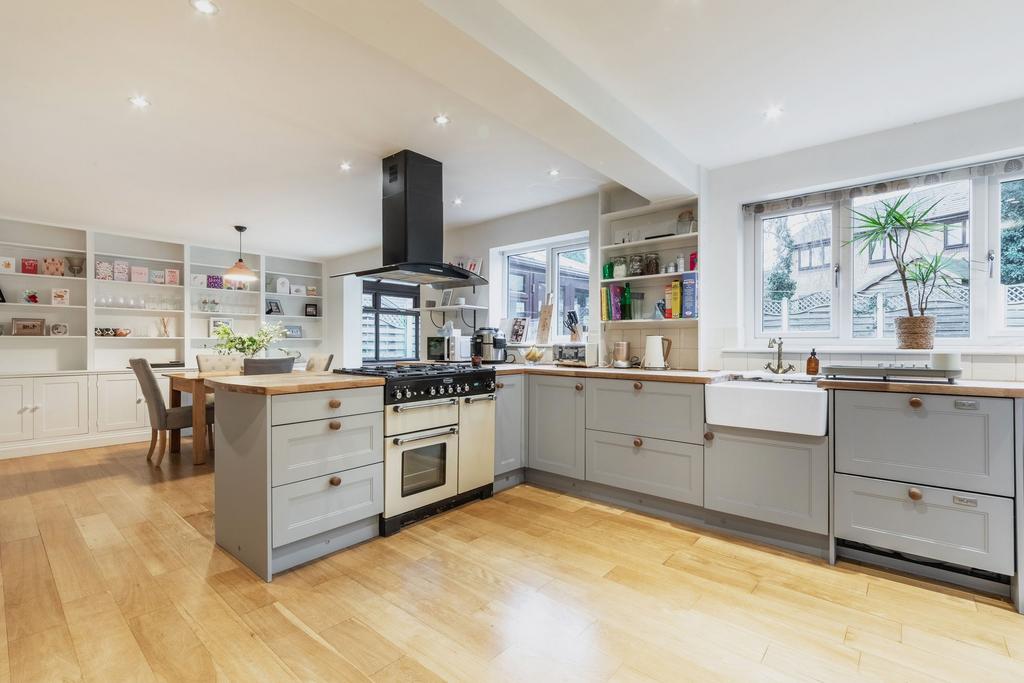 Dining Kitchen