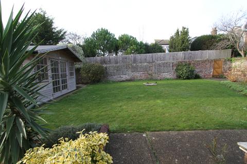 6 bedroom detached house for sale, De Roos Road, Eastbourne BN21
