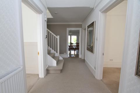 6 bedroom detached house for sale, De Roos Road, Eastbourne BN21