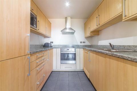 1 bedroom flat to rent, Western Gateway, London E16
