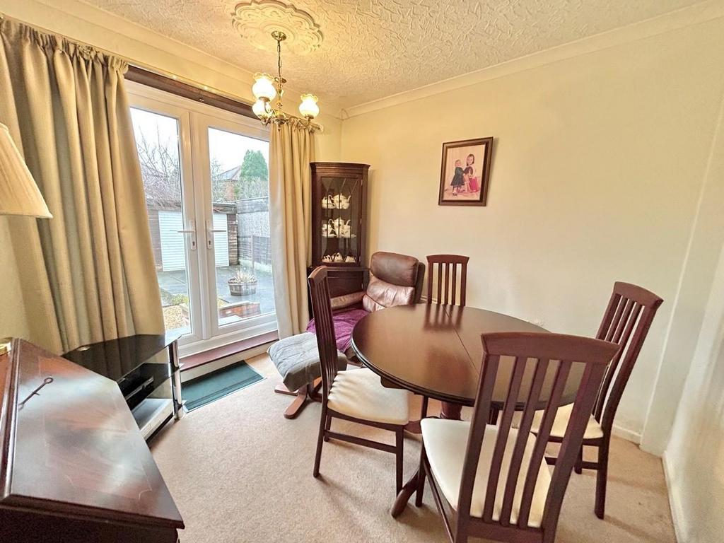 Dining Room.jpg