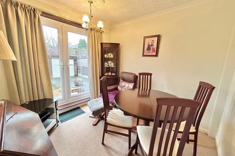 2 bedroom semi-detached bungalow for sale, Bettison Avenue, Leigh