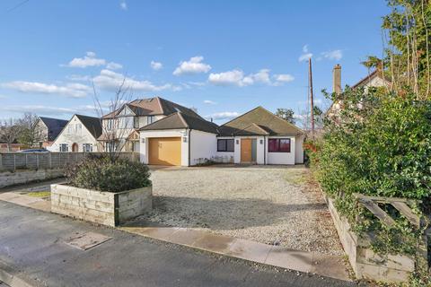 3 bedroom detached bungalow for sale, Oxford Road, Abingdon OX14