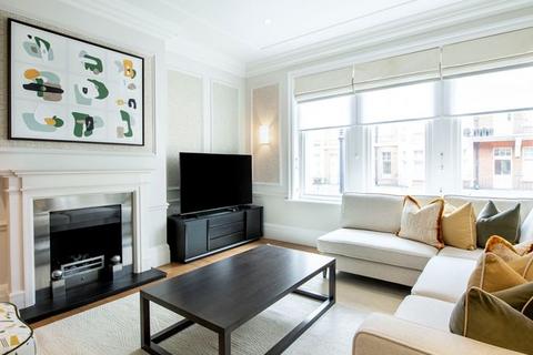 3 bedroom apartment to rent, Duke Street, London W1K