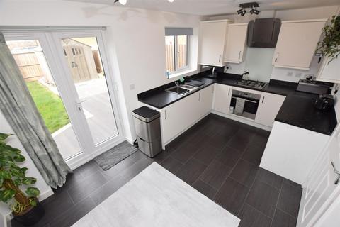 3 bedroom semi-detached house to rent, Lulworth Road, Boulton Moor, Derby, Derbyshire, DE24 5BJ