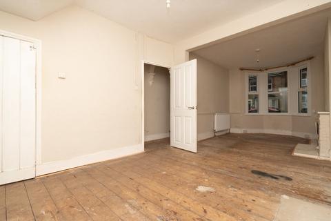 2 bedroom terraced house for sale, St. Davids Road, Ramsgate, Kent, CT11